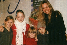 danish BILLED BLADET - 2004 with all kids at book fair