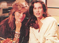 ital. AMICA - Via Montenapoleone pic behind the set with Carol Alt