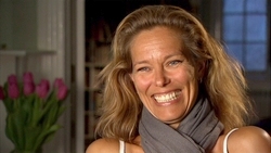 "Hele Historien" 104 - 6. Oct. 2009 TV2 Koncern production