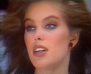 the x-factor at work "Mamas M&auml;dchenhandel" face close-up 7