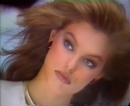 the x-factor at work "Mamas M&auml;dchenhandel" face close-up 10