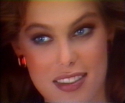 the x-factor at work "Mamas M&auml;dchenhandel" face close-up 17