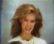 the x-factor at work "Mamas M&auml;dchenhandel" face close-up 37