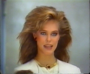 the x-factor at work "Mamas M&auml;dchenhandel" face close-up 38