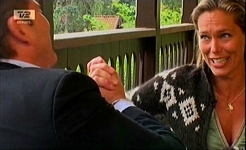 Dec. 2007 TV2 Go aften review 2007 interview 17